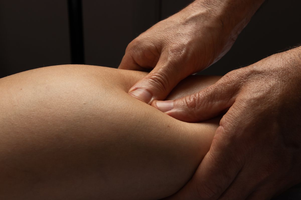 woman getting a trigger point massage